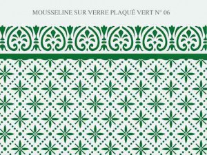 verre ancien grave vert N-06